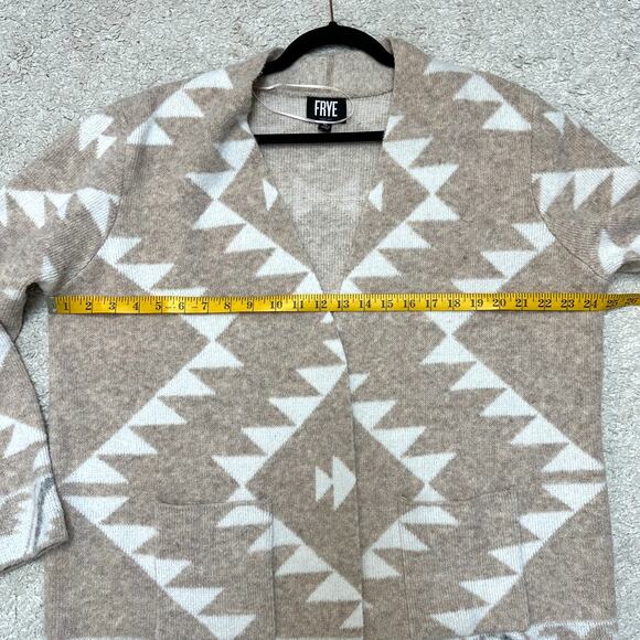 FRYE Cozy Aztec Print Jacquard Luxe Open Front Cardigan Patch Packets Sz: XL - Picture 5 of 6